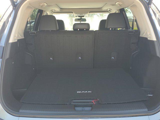 new 2025 Nissan Rogue car, priced at $34,025