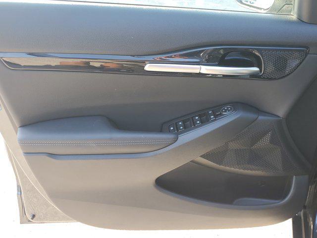 used 2023 Kia Seltos car, priced at $23,855