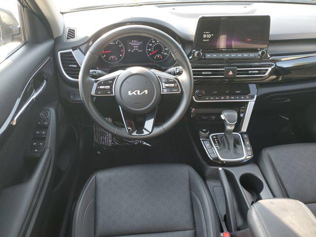 used 2023 Kia Seltos car, priced at $23,855