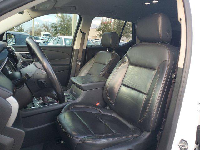 used 2021 Chevrolet Traverse car, priced at $23,995