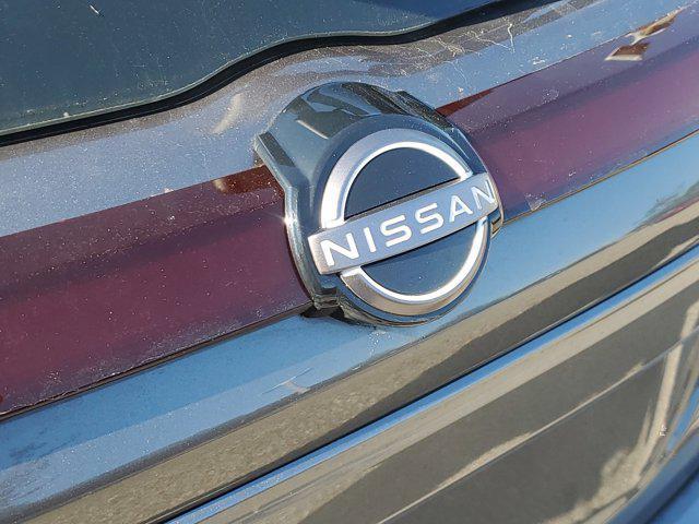 used 2024 Nissan Kicks car