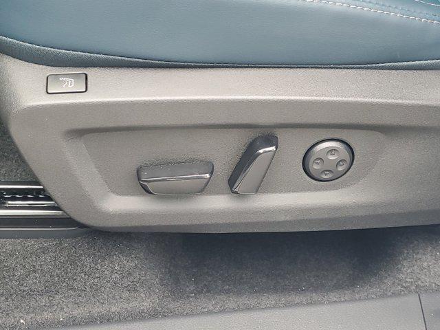 new 2025 Nissan Murano car, priced at $52,750