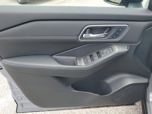new 2025 Nissan Rogue car, priced at $42,835