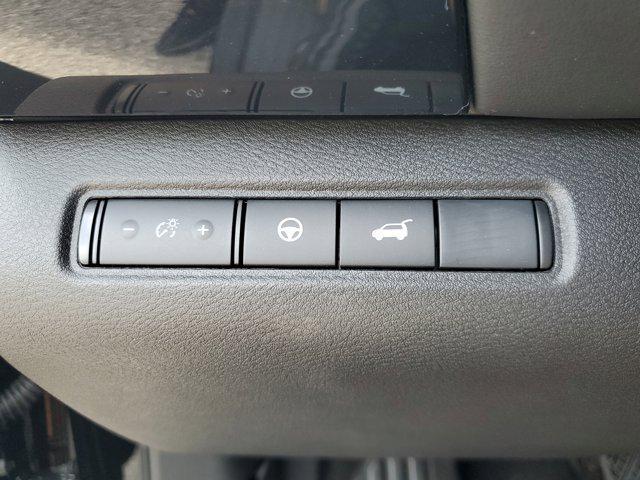 new 2025 Nissan Pathfinder car, priced at $43,945