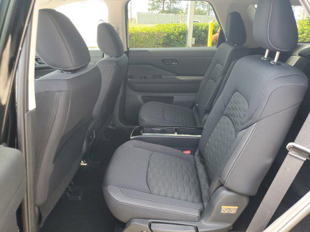 new 2025 Nissan Pathfinder car, priced at $43,945