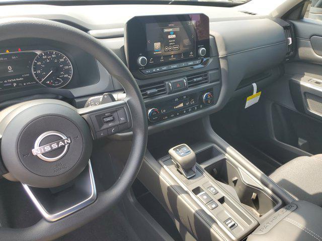 new 2025 Nissan Pathfinder car, priced at $38,450