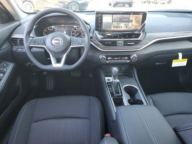 new 2025 Nissan Altima car, priced at $29,465