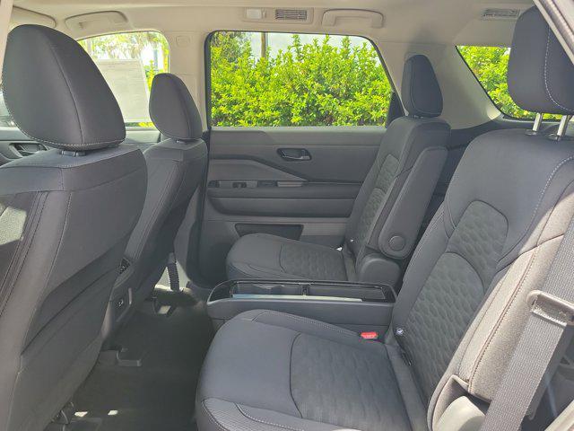 new 2025 Nissan Pathfinder car, priced at $43,445