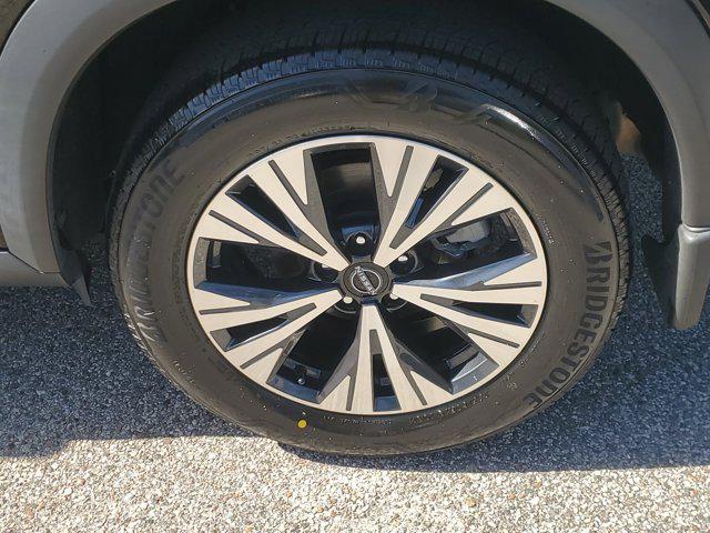 used 2022 Nissan Rogue car, priced at $21,495