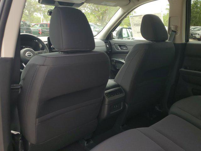 new 2025 Nissan Pathfinder car, priced at $41,775
