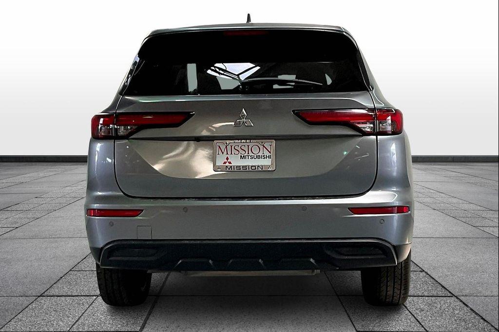 used 2022 Mitsubishi Outlander car, priced at $18,995