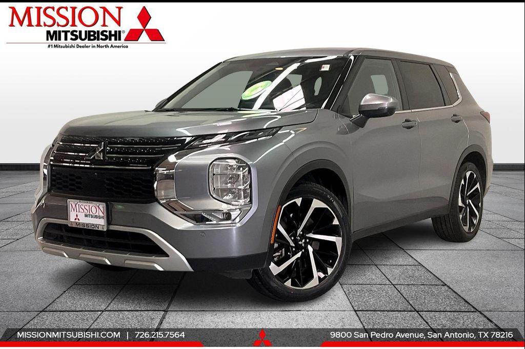 used 2023 Mitsubishi Outlander car, priced at $25,595
