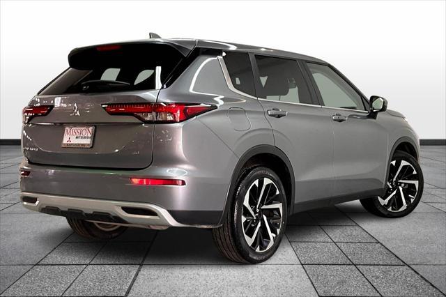 used 2023 Mitsubishi Outlander car, priced at $24,995