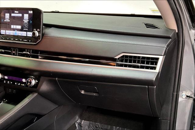 used 2023 Mitsubishi Outlander car, priced at $24,995