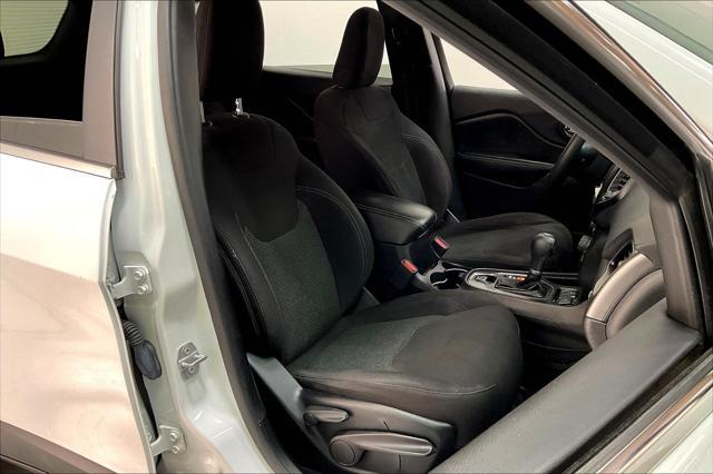 used 2019 Jeep Cherokee car, priced at $14,895