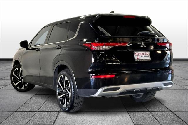 used 2022 Mitsubishi Outlander car, priced at $25,995