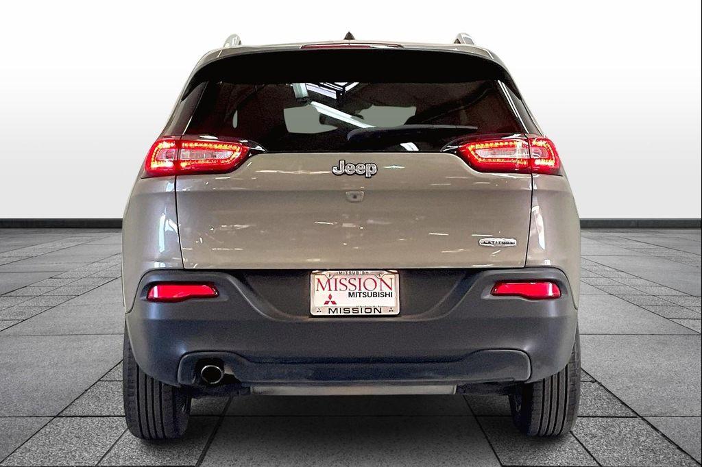 used 2017 Jeep Cherokee car, priced at $10,295