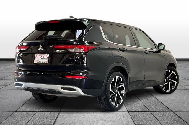 used 2022 Mitsubishi Outlander car, priced at $25,595