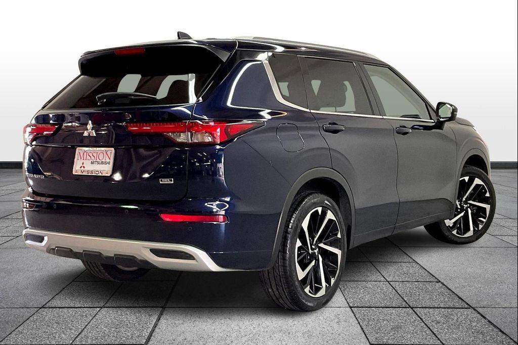 used 2022 Mitsubishi Outlander car, priced at $23,595
