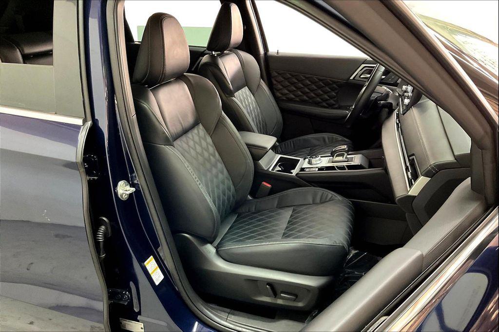 used 2022 Mitsubishi Outlander car, priced at $23,595