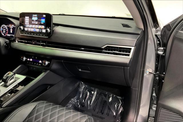 used 2023 Mitsubishi Outlander car, priced at $27,795