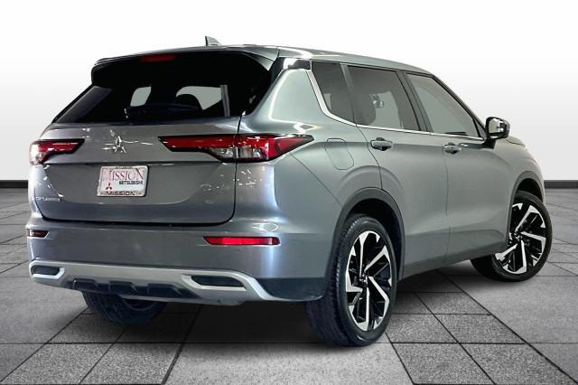 used 2022 Mitsubishi Outlander car, priced at $25,995