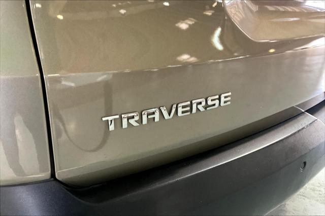 used 2020 Chevrolet Traverse car, priced at $21,395