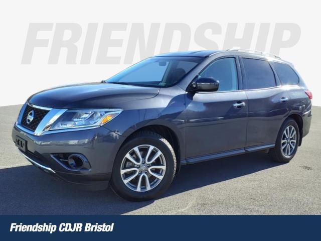 used 2013 Nissan Pathfinder car, priced at $5,895