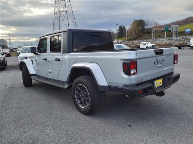 used 2023 Jeep Gladiator car, priced at $33,963