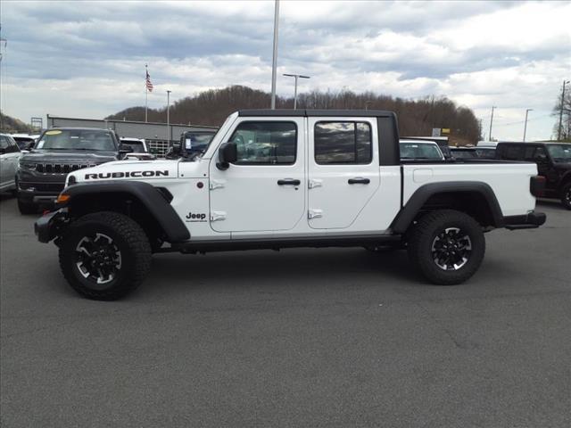 new 2024 Jeep Gladiator car, priced at $52,706