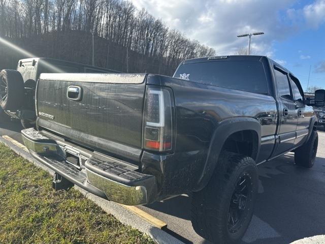 used 2006 Chevrolet Silverado 2500 car, priced at $13,995