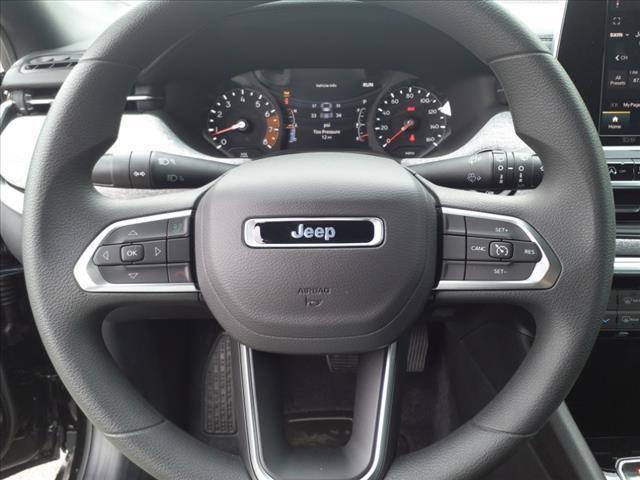 new 2025 Jeep Compass car, priced at $28,090