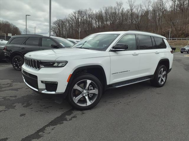 new 2024 Jeep Grand Cherokee L car, priced at $48,097