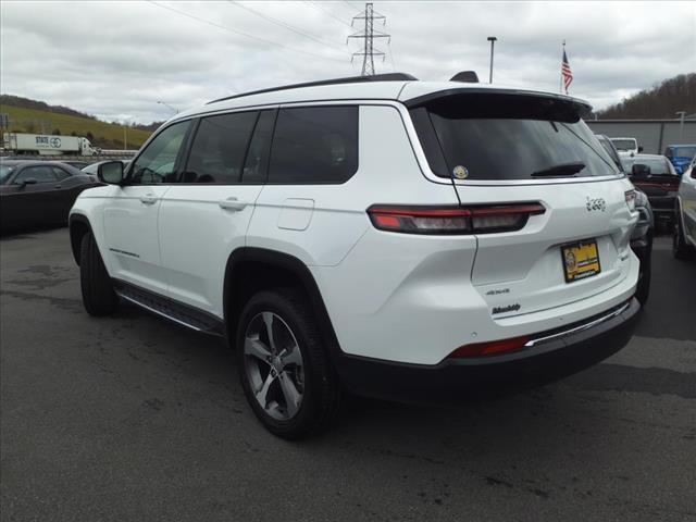 new 2024 Jeep Grand Cherokee L car, priced at $48,097