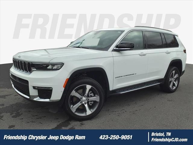 new 2024 Jeep Grand Cherokee L car, priced at $48,097