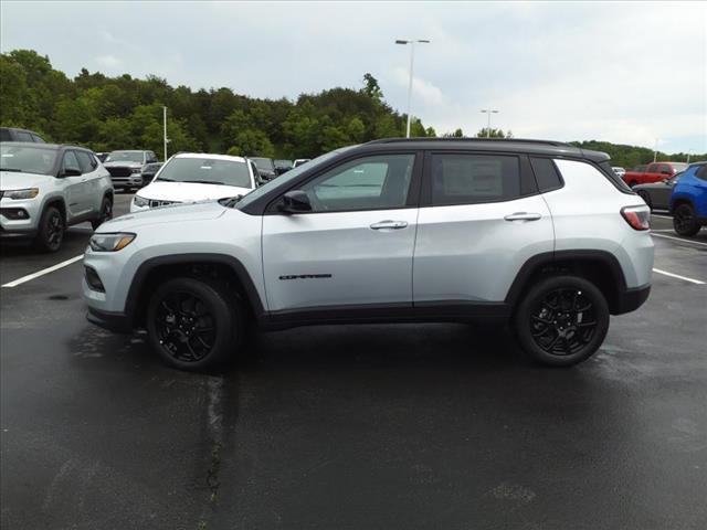 new 2024 Jeep Compass car, priced at $31,008