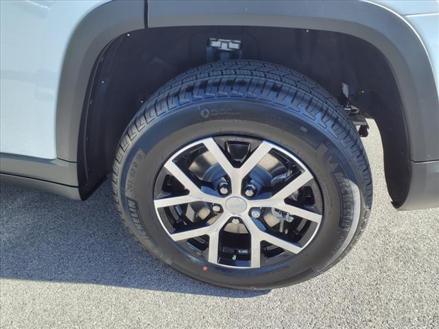 new 2025 Jeep Grand Cherokee L car, priced at $52,740