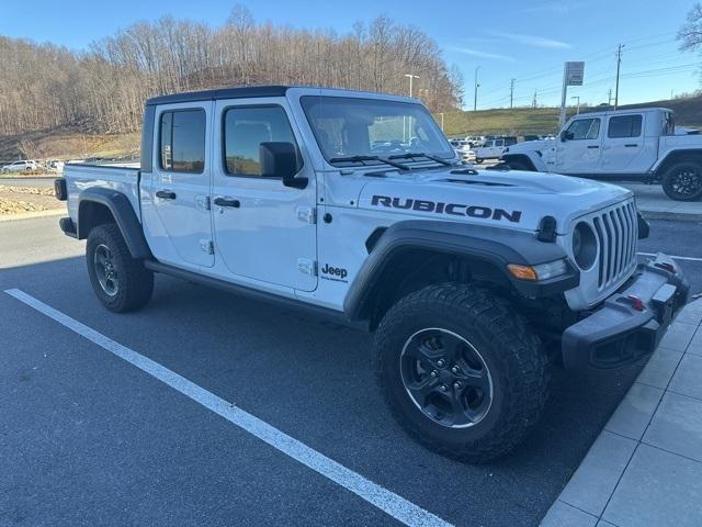 used 2023 Jeep Gladiator car, priced at $35,101