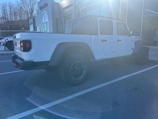 used 2023 Jeep Gladiator car, priced at $35,101