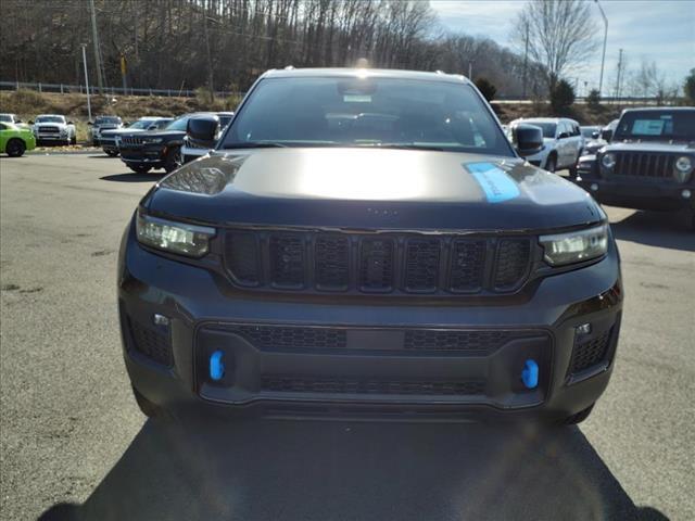 new 2023 Jeep Grand Cherokee car, priced at $45,249