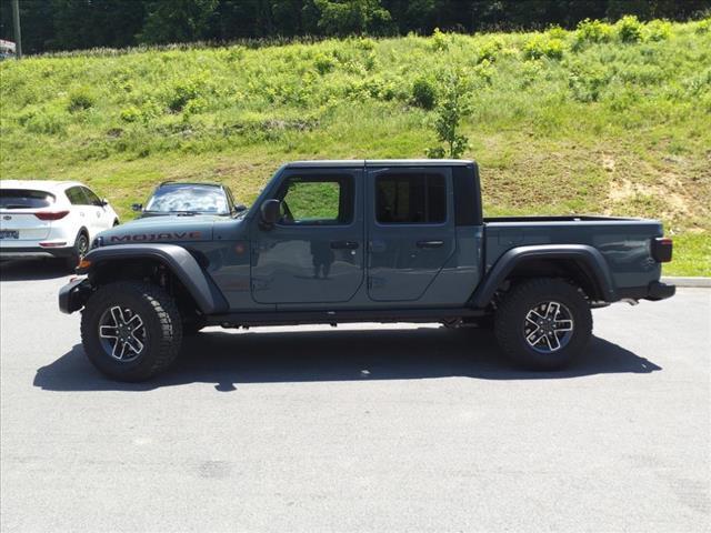 new 2024 Jeep Gladiator car, priced at $52,371