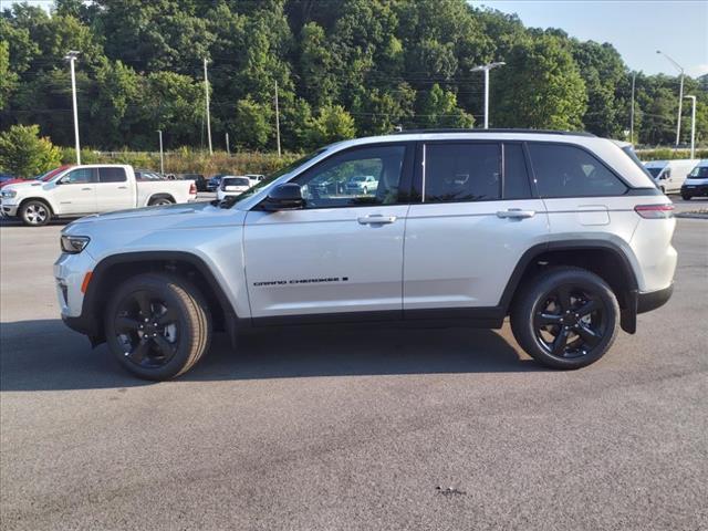 new 2024 Jeep Grand Cherokee car, priced at $48,878