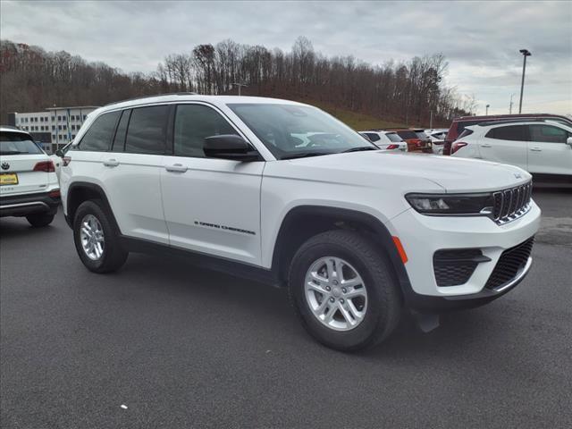 used 2023 Jeep Grand Cherokee car, priced at $31,104