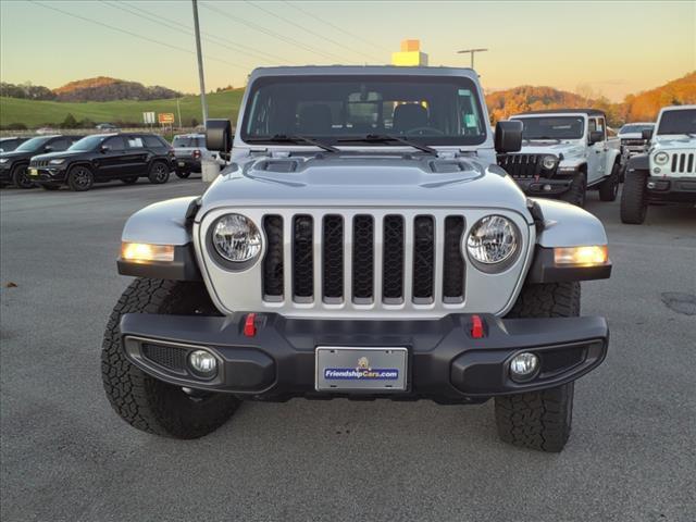 used 2023 Jeep Gladiator car, priced at $43,424