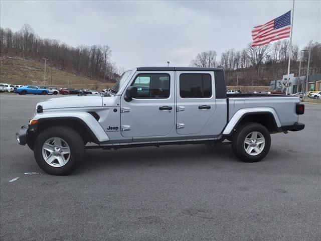 used 2023 Jeep Gladiator car, priced at $33,359