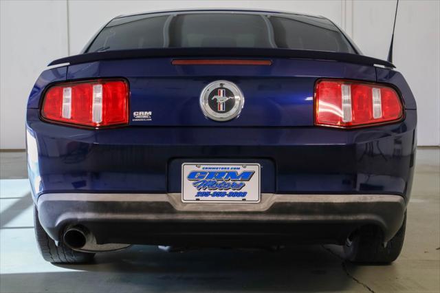 used 2012 Ford Mustang car