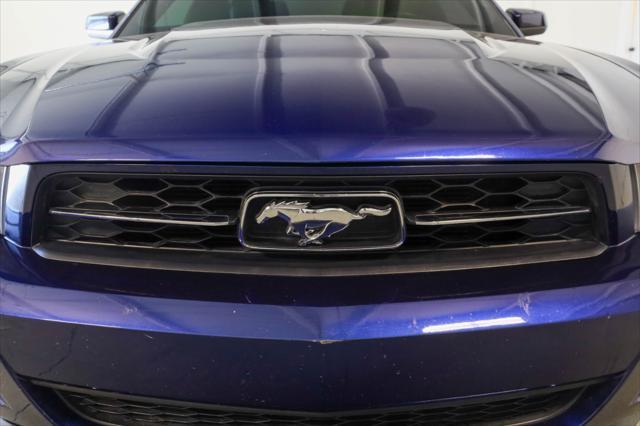 used 2012 Ford Mustang car