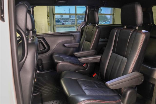 used 2018 Dodge Grand Caravan car