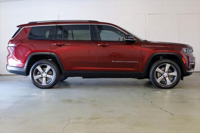 used 2021 Jeep Grand Cherokee car, priced at $31,857