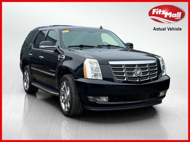 used 2009 Cadillac Escalade Hybrid car, priced at $12,988